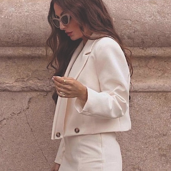 Zara NWOT Cropped Blazer Size Small 🍦 - Picture 3 of 8